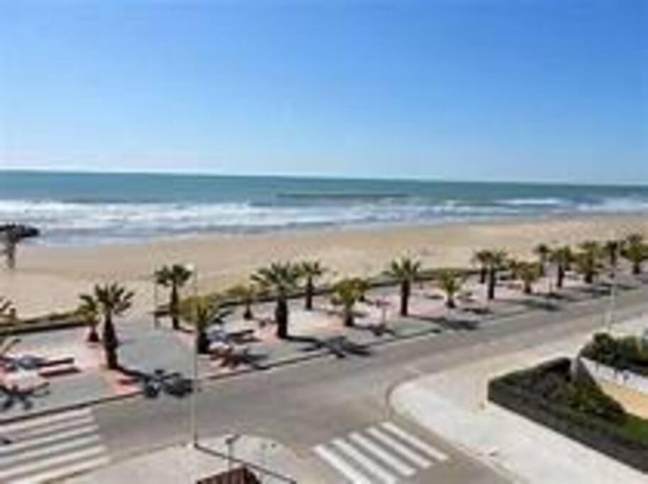 2 Linea De Mar Con Entrada Independiente Apartment Cubelles Exterior photo